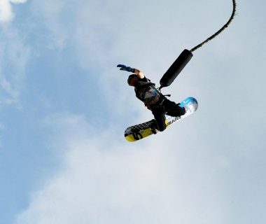 Ne faites pas l'impasse sur le saut à l'élastique en Normandie !