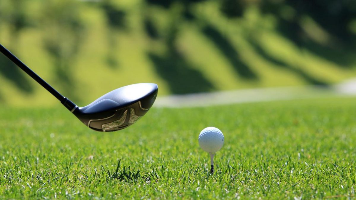 Comment s'initier au golf ?